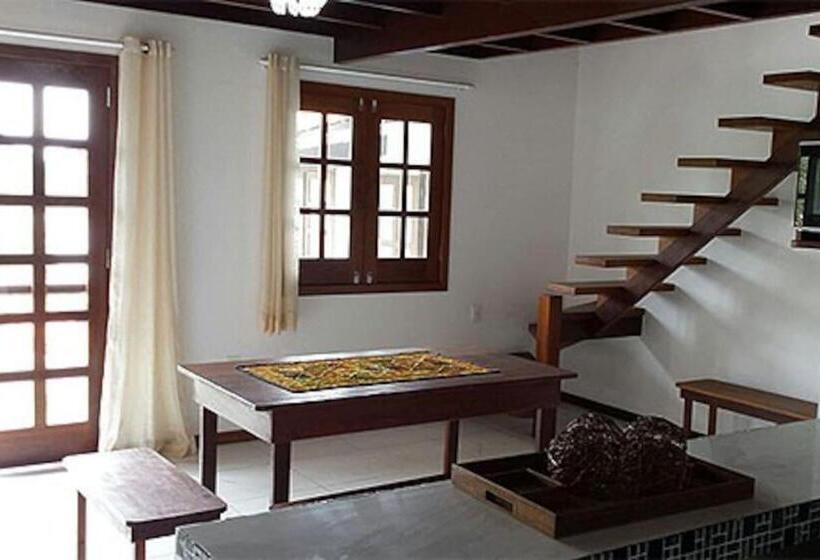 Familie Værelse, Casas Coloniais