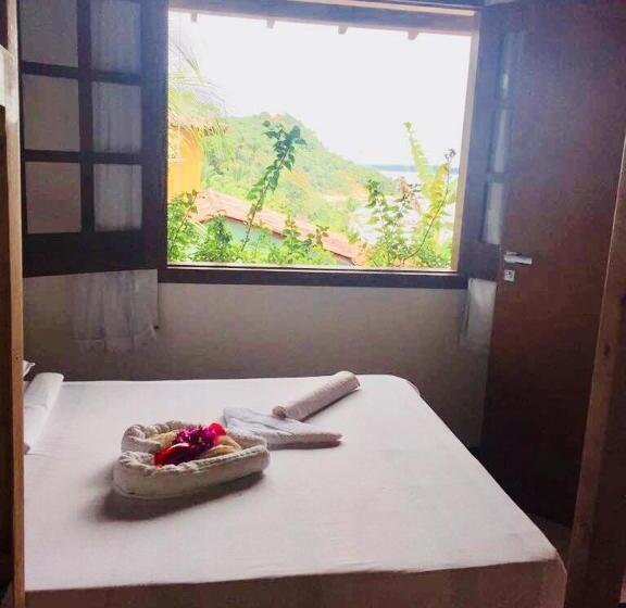 غرفة قياسية مطلّة علي البحر, Casas Coloniais