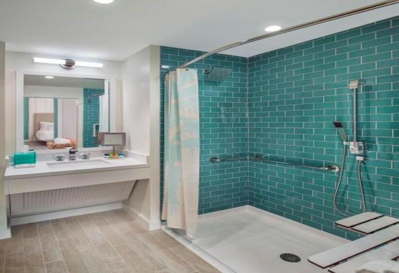 Люкс Адаптированный для Инвалидов, Margaritaville Jacksonville Beach
