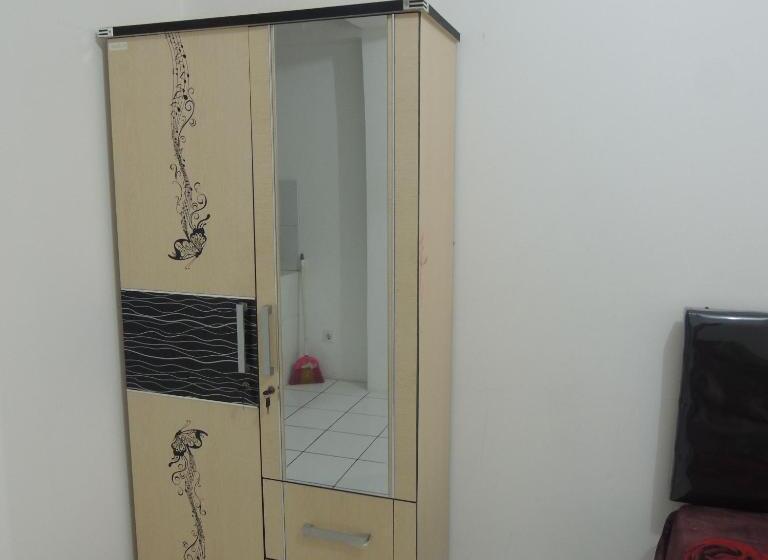 Студия Стандарт, Reva Room On Gunung Putri Square Apartment