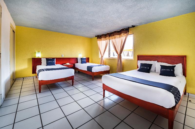 4 Bett Standardzimmer, Capital O Colón, Ciudad Guzmán Jalisco