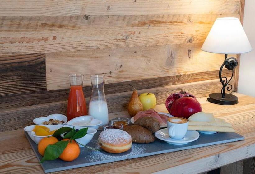 주니어 스위트 발코니, Albergo Alpino