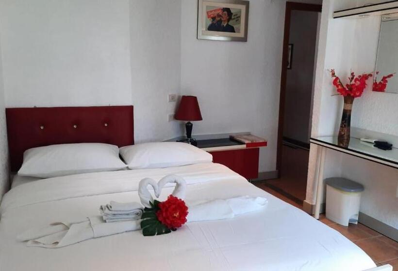 Номер Стандарт, Swiss Food Restaurant And Room For Rent