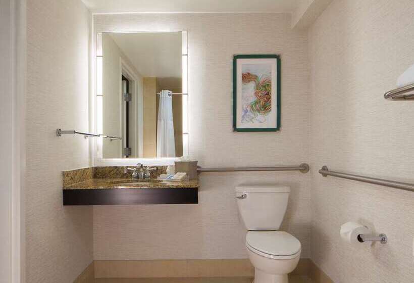Pokój Standard, Hilton Indianapolis Hotel & Suites