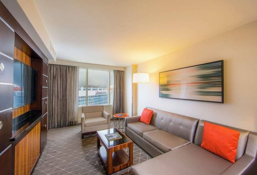 Suite, Hilton Nashville Downtown