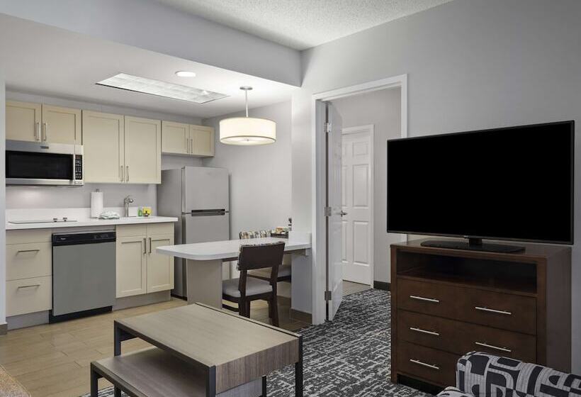 Suite 2 Dormitoris, Homewood Suites By Hilton Columbus/airport