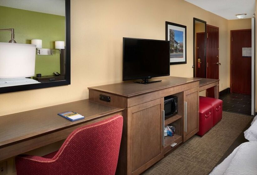 Номер Стандарт 2 Двуспальные Кровати, Hampton Inn Shelbyville