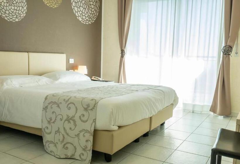 استودیوی استاندارد, Residence Modus Vivendi