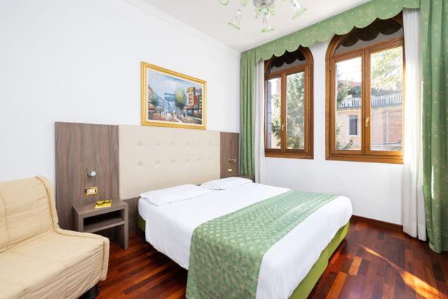 Номер Стандарт, Villa Cipro