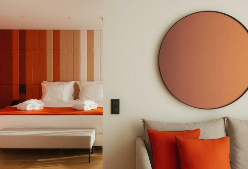Suite Executiva, Lumen Hotel & The Lisbon Light Show
