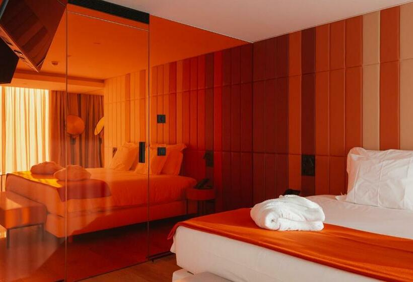 Suite Executiva, Lumen Hotel & The Lisbon Light Show