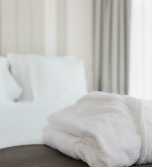 Suite Familiar, Lumen Hotel & The Lisbon Light Show
