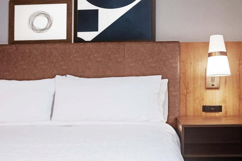 Люкс Кровать Кинг, Staybridge Suites Waco South   Woodway, An Ihg