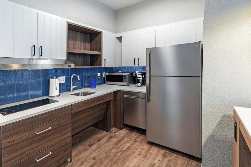 Люкс Кровать Кинг, Staybridge Suites Waco South   Woodway, An Ihg
