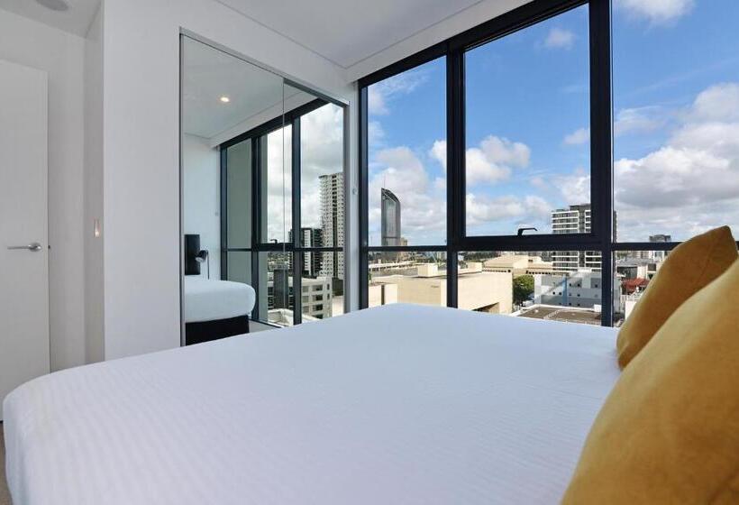 2 Bedrooms Apartment City View, Hope Street Apartments By Cllix