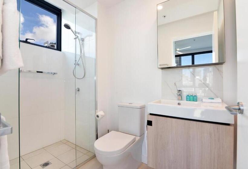 2 Bedrooms Apartment City View, Hope Street Apartments By Cllix