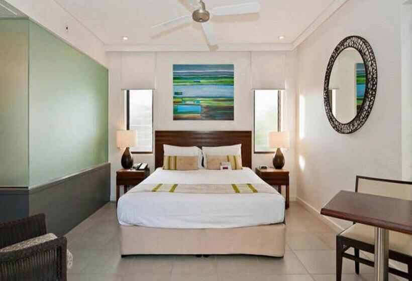Апартаменты 3 Спальни, Luxury Apartments At Temple Resort And Spa Port Douglas
