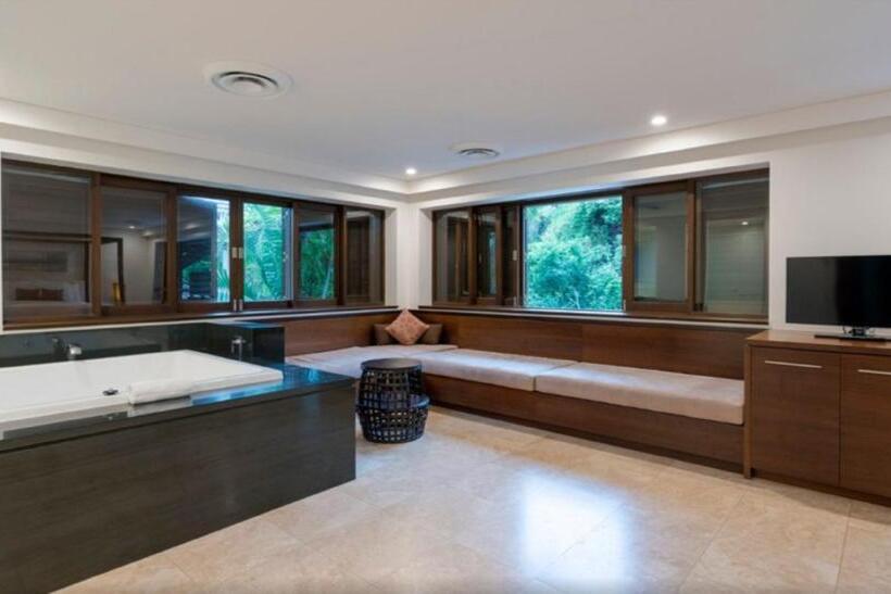 Вилла 3 Спальни, Luxury Apartments At Temple Resort And Spa Port Douglas