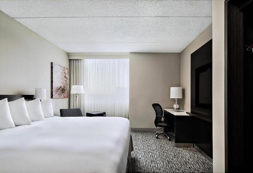 Стандартный Номер Кровать Кинг, Cleveland Marriott East