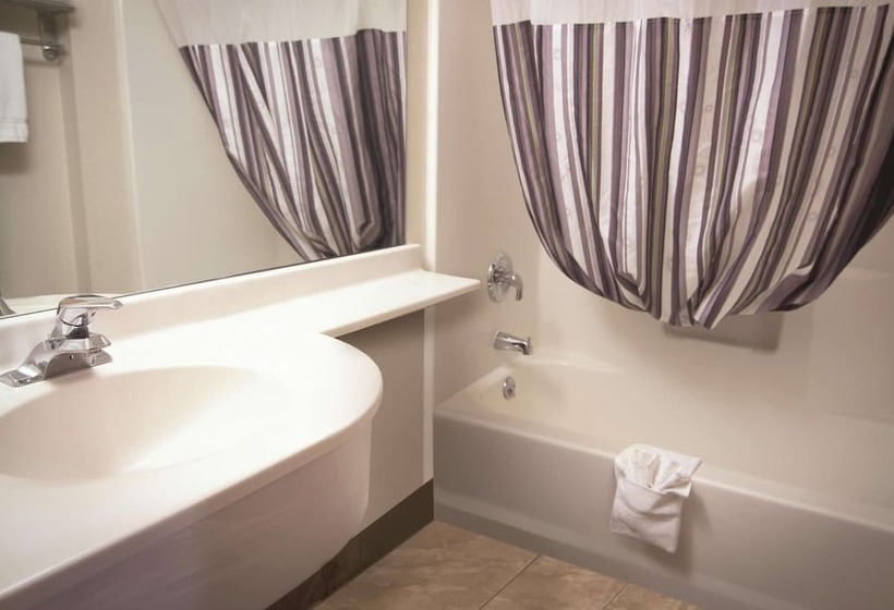 Люкс Вид на Реку, La Quinta Inn By Wyndham Missoula