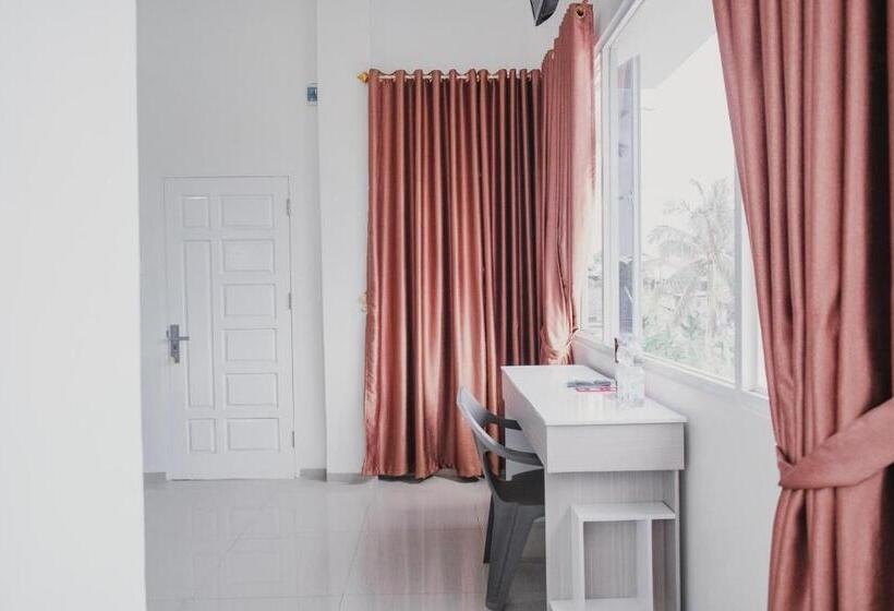 디럭스 룸, Reddoorz Syariah Near Arafah Hospital Jambi