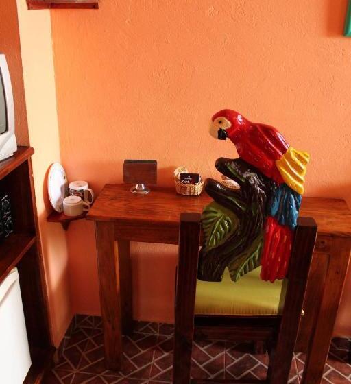 Standardrum, Cancun Guest House 1