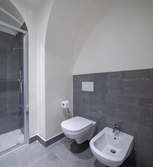 اتاق استاندارد سه نفره, To.sta Bwithoutb Home Sharing Nel Centro Di Torino