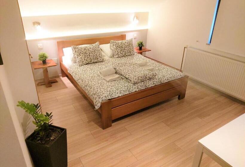 스탠다드 발코니 룸, 16 Lakes Guesthouse