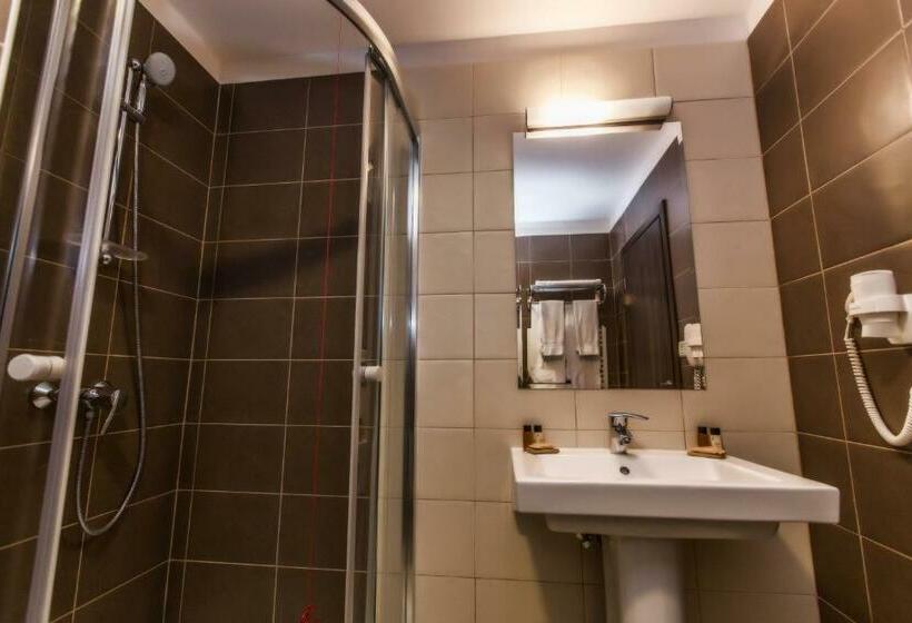 اتاق استاندارد, Grand Hotel Belvedere