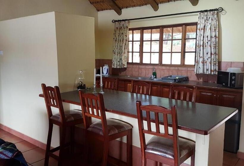 Шале 1 Спальня, Lake Naverone Holiday Cottages