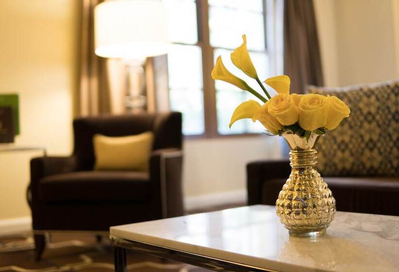 سوییت اجرایی, Green Valley Ranch Resort Spa Casino