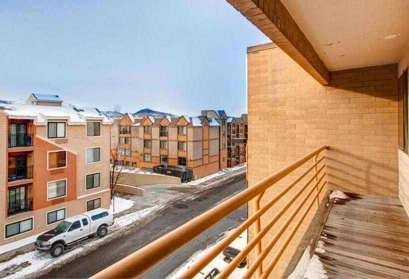 Апартаменты 2 Спальни, New Claim Condominiums 405