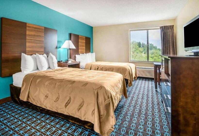 Номер Стандарт 2 Двуспальные Кровати, Quality Inn Loudon Concord