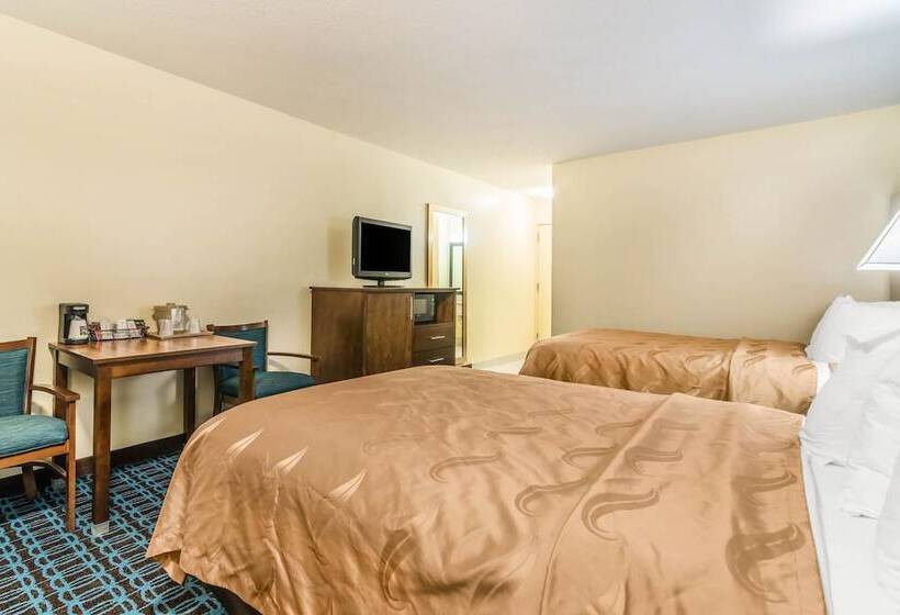 Номер Стандарт 2 Двуспальные Кровати, Quality Inn Loudon Concord