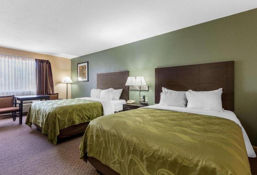 Номер Стандарт, Quality Inn West Memphis I40