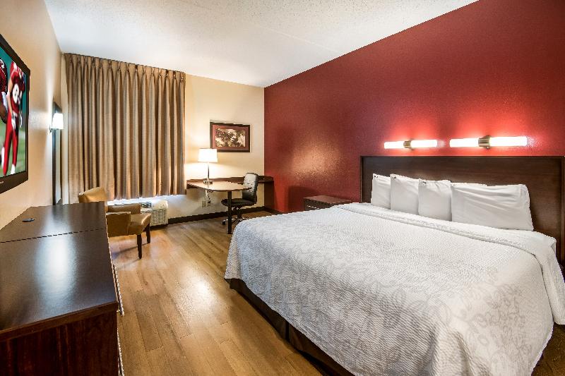 Номер Superior Кровать Кинг, Red Roof Inn Plus+ South Deerfield   Amherst