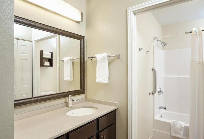 带大床的套房, Staybridge Suites Glenview, An Ihg