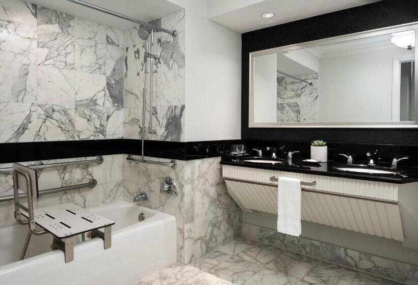 Habitación Estándar Cama King Adaptada para personas con movilidad reducida, The Ritzcarlton, South Beach