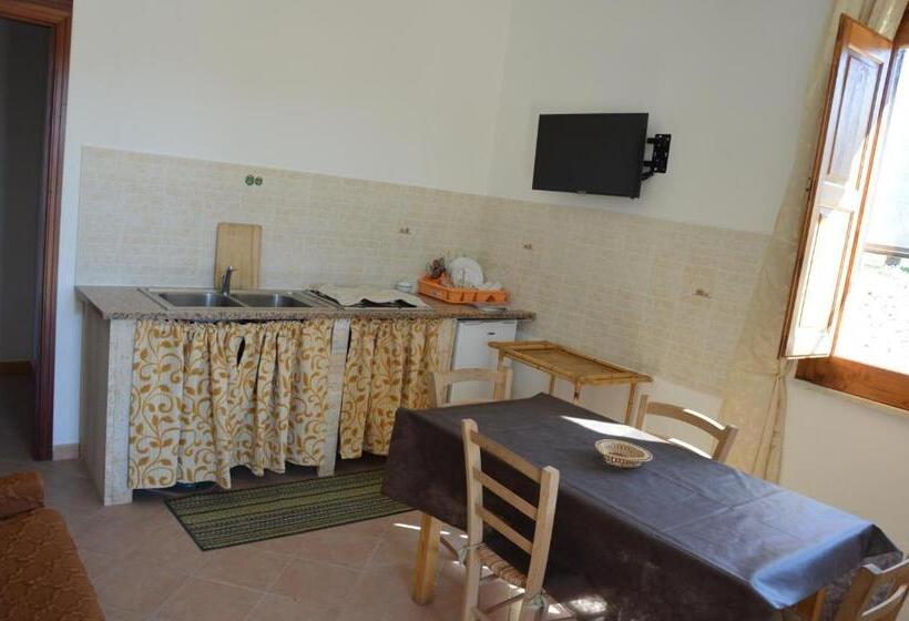 Апартаменты 1 Спальня, Azienda Agrituristica Carida