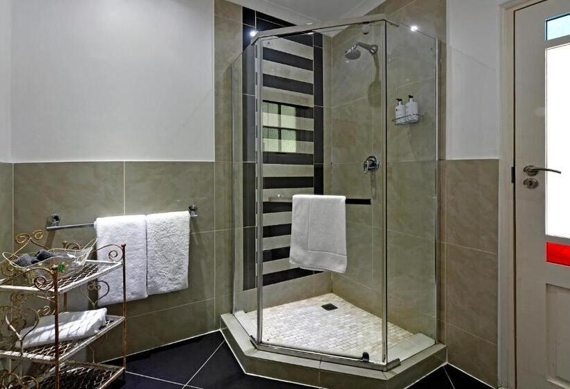 Номер Премиум, The Coach House