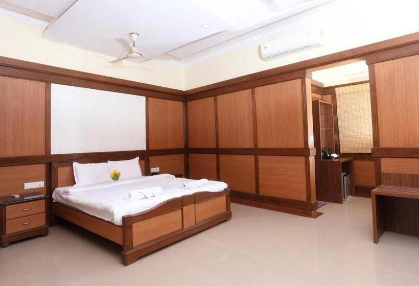 带大床的套房, Holiday Valley Hotels And Resorts