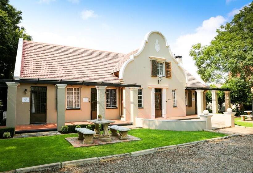 디럭스 룸, Scott S Manor Guesthouse Function And Conference Venue