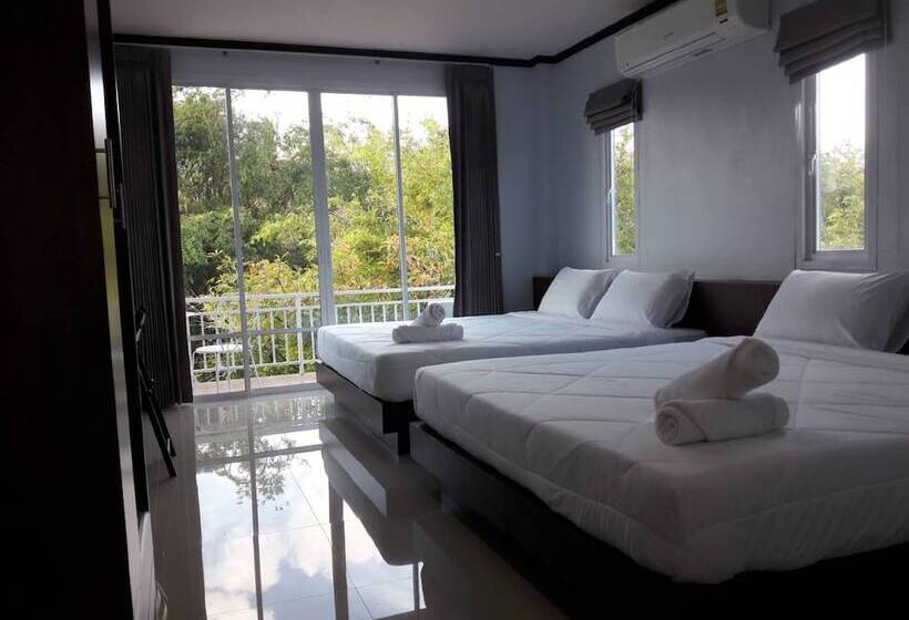 Четырехместный Номер Стандарт, Ban Kiangnam Resort