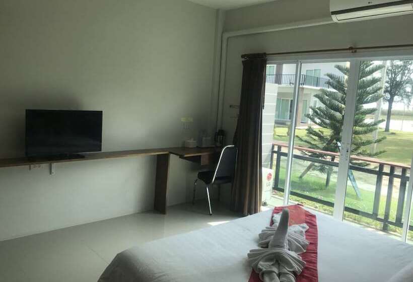 Номер Стандарт, Hadthong Resort