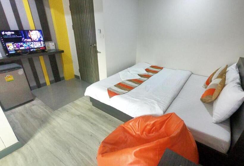 Номер Стандарт, Riski Residence Bangbuathong