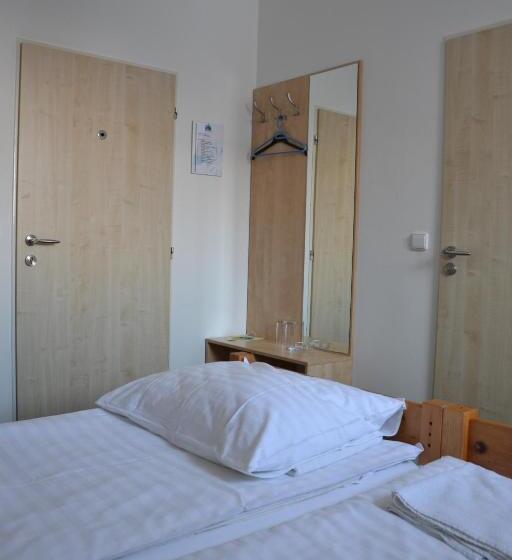 Номер Стандарт, Motorest A Motel Rohlenka Austerlitz