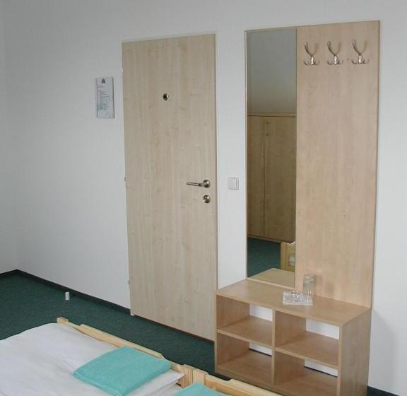 Четырехместный Номер Стандарт, Motorest A Motel Rohlenka Austerlitz