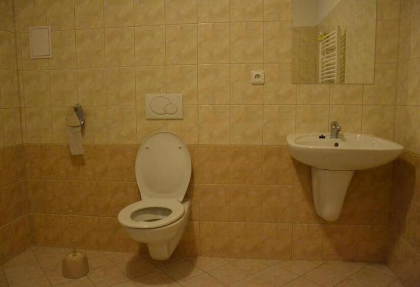Четырехместный Номер Стандарт, Motorest A Motel Rohlenka Austerlitz
