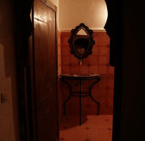 Номер Стандарт, Kasbah Ait Bouguemez