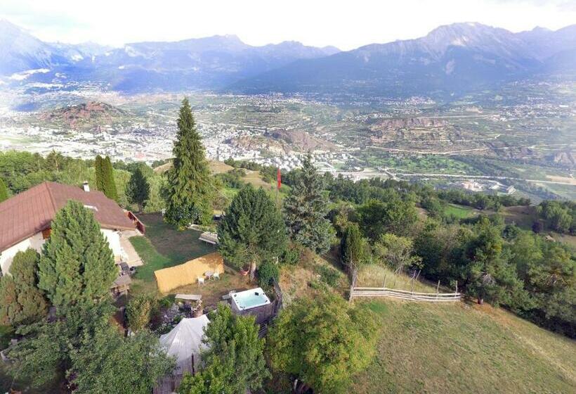 Семейный Номер, Domaine Bellevie Bnb